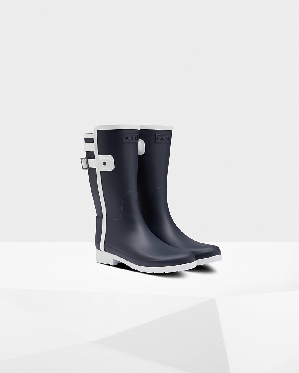 Womens Hunter Short Rain Boots Navy/White - Refined Slim Fit Contrast - 1390487-FP